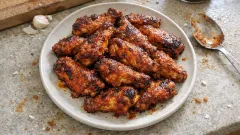 Dışı Çıtır, İçi Sulu: Fırında Tavuk Kanat Tarifi (190°C)