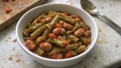 Evde Kolayca Yapılır: Lezzeti Dinlendikçe Artan Zeytinyağlı Barbunyalı Taze Fasulye Tarifi - Sezenİşi - Yemek Tarifleri