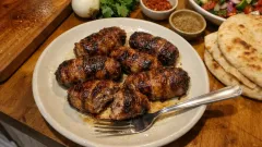 Fırında Nar Gibi Kızaran Kıbrıs Usulü Şeftali Kebabı Tarifi - Sezenİşi - Yemek Tarifleri