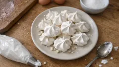 Kolay ve Lezzetli Beze Tarifi: Dışı Çıtır, İçi Hafif Mereng - Sezenİşi - Yemek Tarifleri