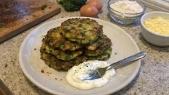 Lezzetli ve Pratik Brokoli Mücver Tarifi: Evde Kolayca Yapılır! - Sezenİşi - Yemek Tarifleri