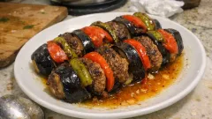 Pratik ve Lezzetli Fırında Patlıcan Kebabı Tarifi